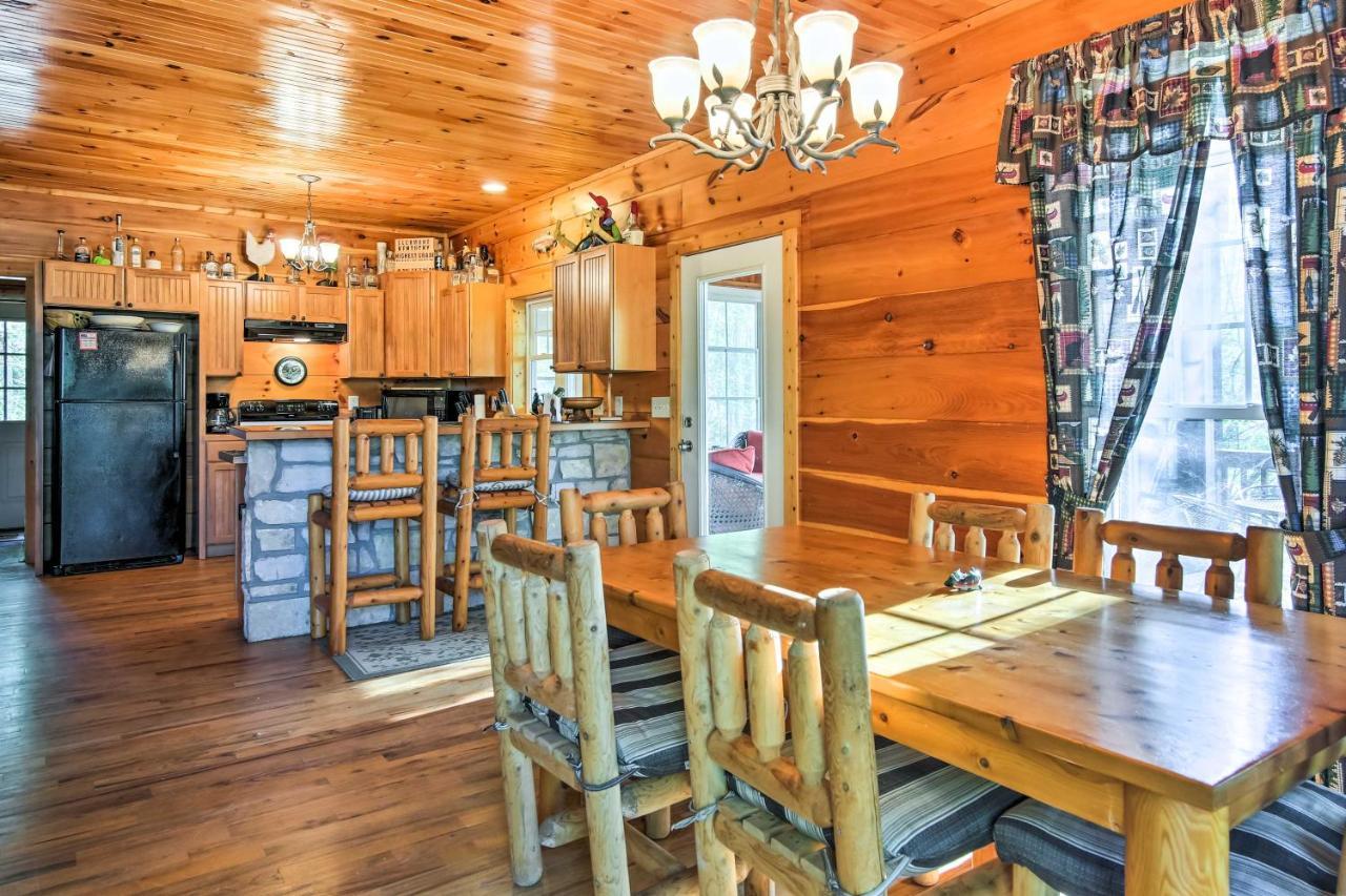 Lakefront South Carolina Abode With Deck And Boat Dock Fair Play Exterior photo